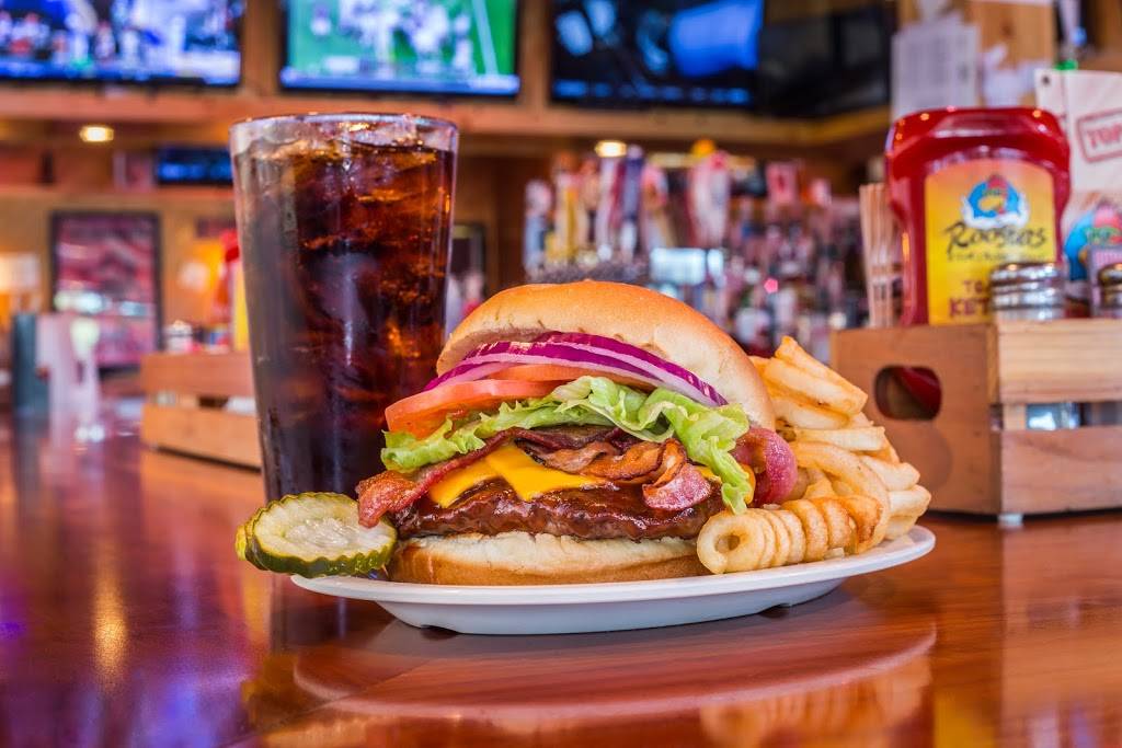 Roosters | restaurant | 7110 Sawmill Rd, Columbus, OH 43235, USA | 3802046170 OR +1 380-204-6170