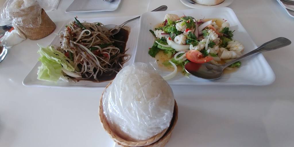 Lacha Somtum | restaurant | 5171 Hollywood Blvd, Los Angeles, CA 90027, USA | 3234867380 OR +1 323-486-7380