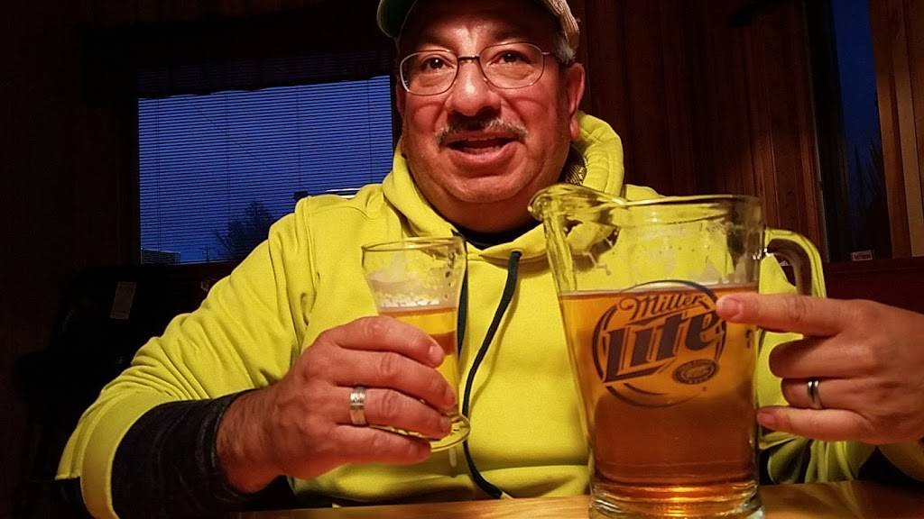 Aztalan Inn Bar & Grill | restaurant | W6630 County Rd B, Lake Mills, WI 53551, USA | 9206483206 OR +1 920-648-3206