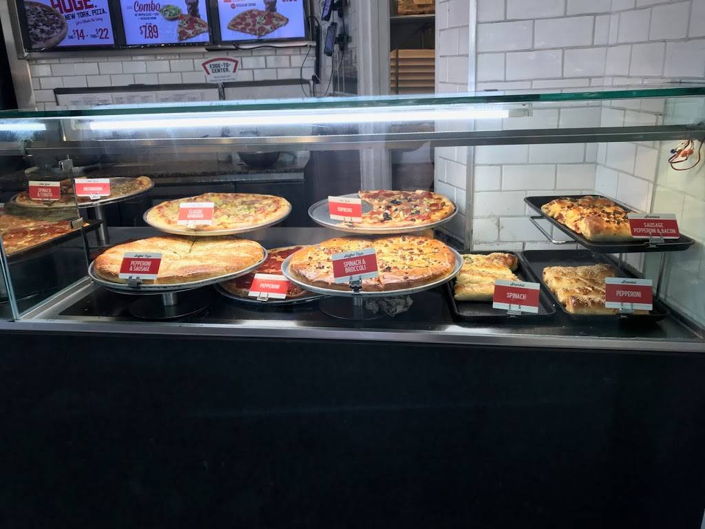 Sbarro | meal takeaway | 395 Santa Monica Pl, Santa Monica, CA 90401, USA | 3104582584 OR +1 310-458-2584