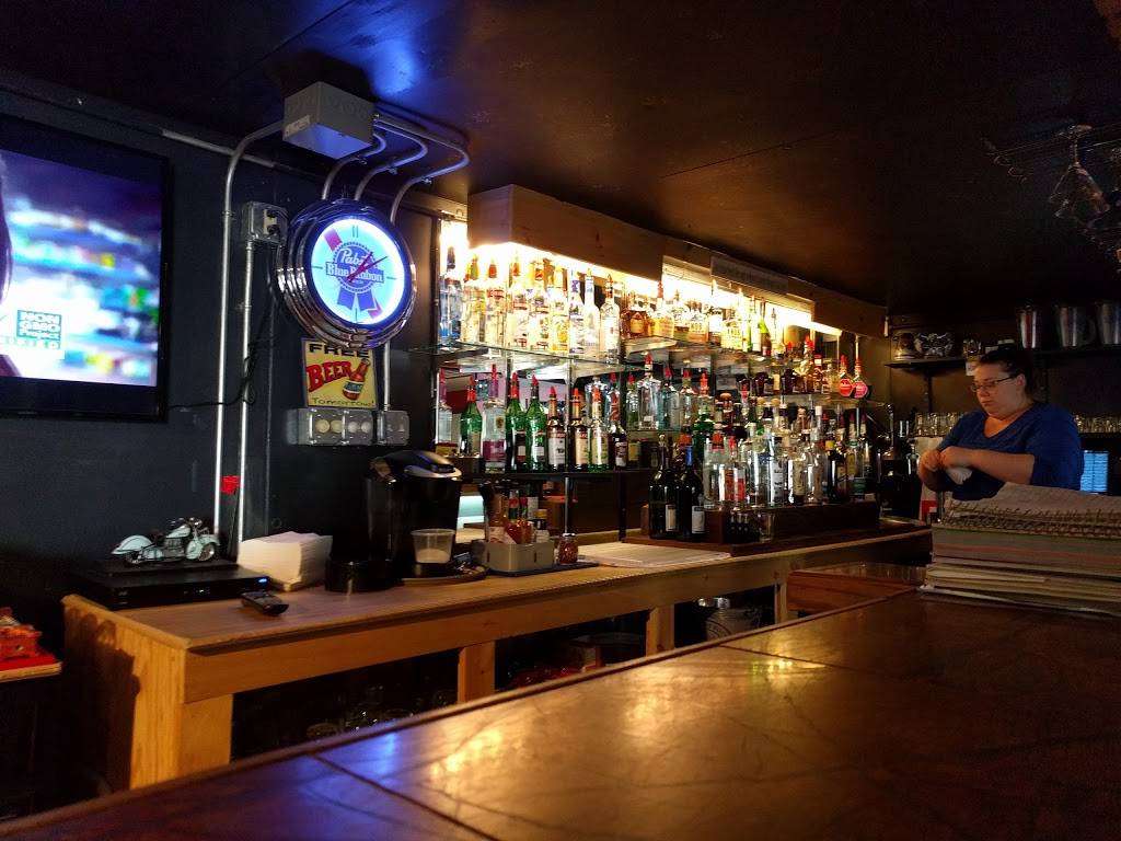 Good Fellas Brick Oven Pizzeria | restaurant | 66 Washington St, Rochester, NH 03867, USA | 6033329842 OR +1 603-332-9842