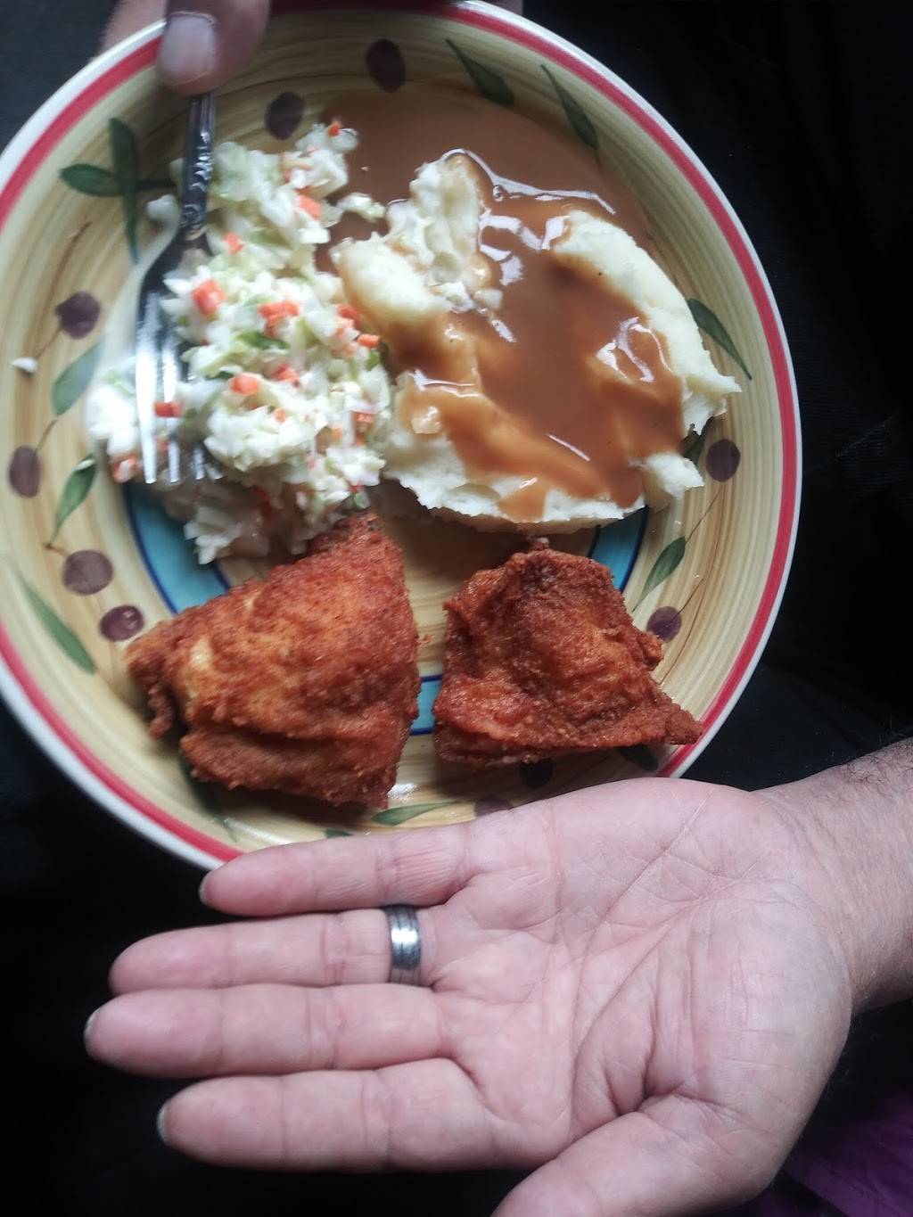 KFC | restaurant | 8036 Pacific Ave, Tacoma, WA 98408, USA | 2534750755 OR +1 253-475-0755