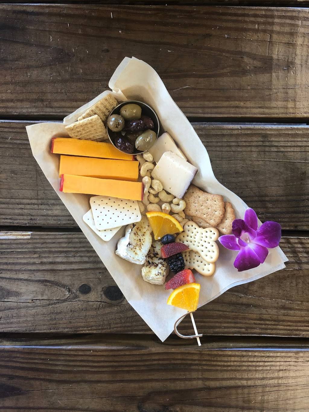 CAB Cafe | restaurant | F2, 307 W 11th St, Columbia, TN 38401, USA | 9315486524 OR +1 931-548-6524