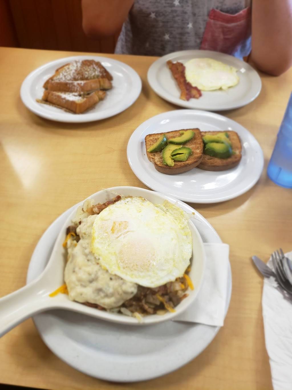 Rodies Restaurant & Pancake House | restaurant | 2475 McMullen Booth Rd suite f, Clearwater, FL 33759, USA | 7273307599 OR +1 727-330-7599