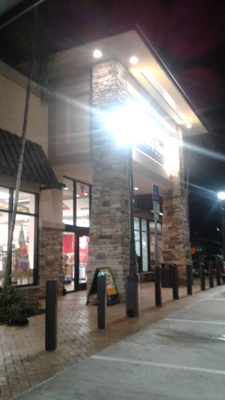 RaceTrac | bakery | 5800 Hollywood Blvd, Hollywood, FL 33023, USA | 9548947852 OR +1 954-894-7852