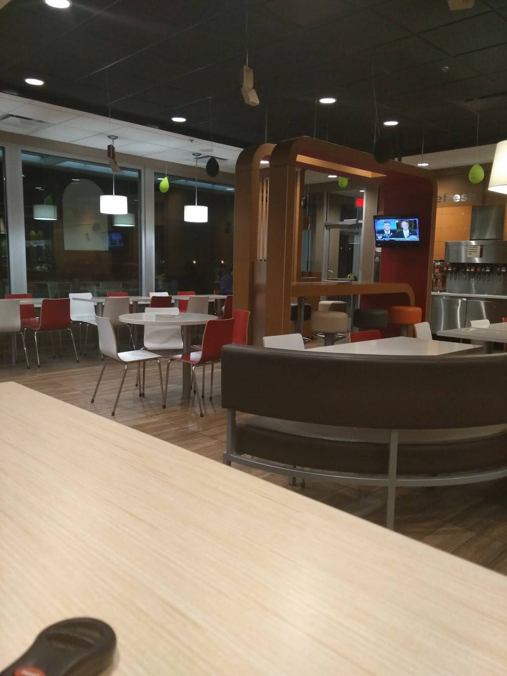 McDonalds | restaurant | 2720 W Keiser Ave, Osceola, AR 72370, USA | 8706225845 OR +1 870-622-5845