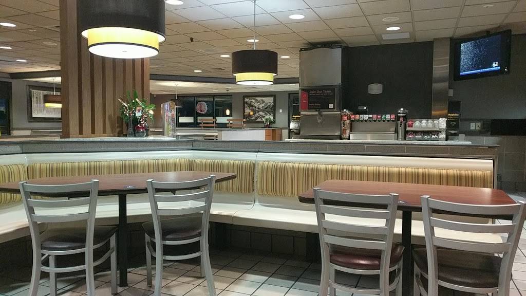 McDonalds | cafe | 5090 S Quebec St, Denver, CO 80237, USA | 3036940255 OR +1 303-694-0255