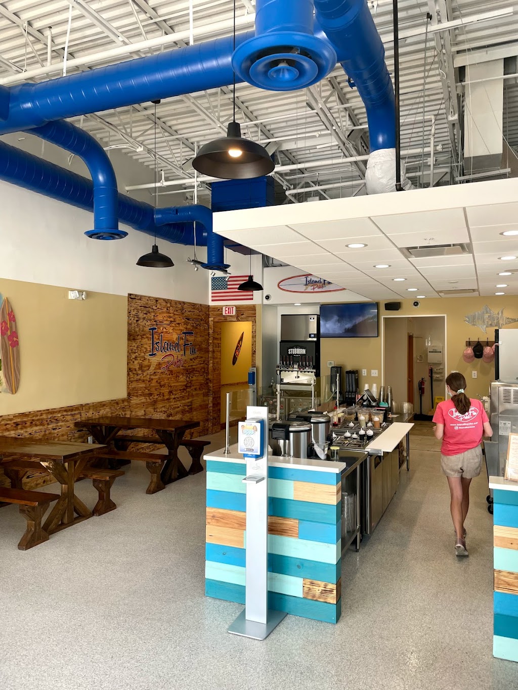 Island Fin Poke Company Carrollwood | restaurant | 12913 N Dale Mabry Hwy, Tampa, FL 33618, USA | 8138124033 OR +1 813-812-4033