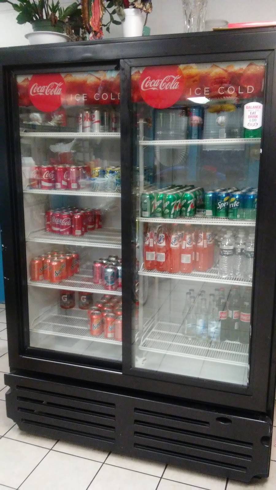 Fonda dona julia | restaurant | 548 N Fair Oaks Ave, Pasadena, CA 91103, USA | 6265895104 OR +1 626-589-5104