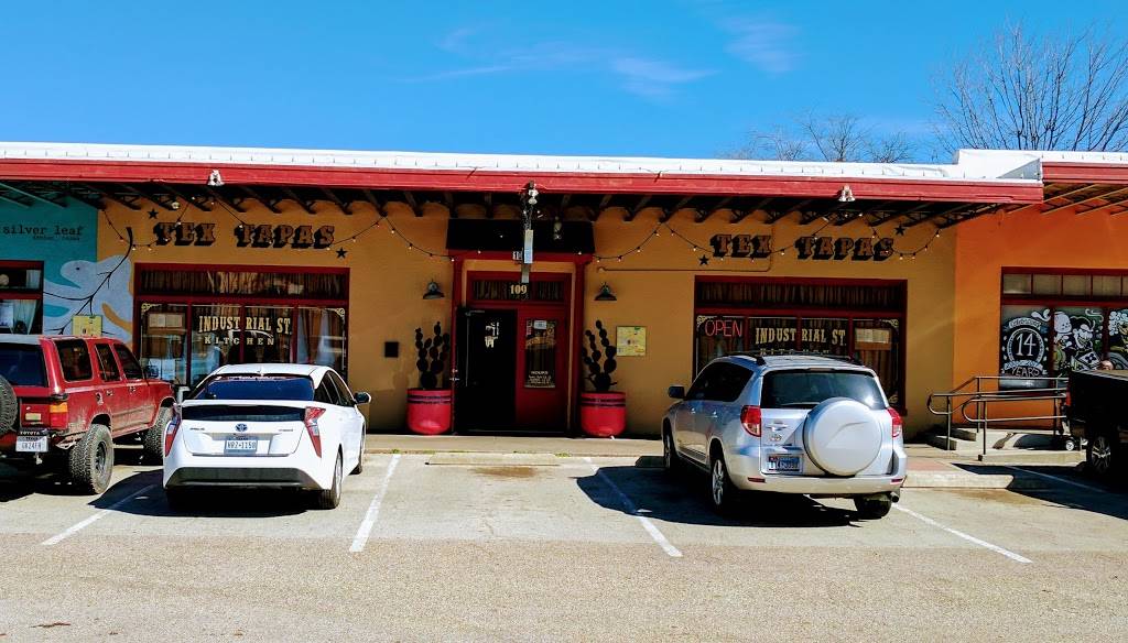 Tex Tapas Industrial St. Kitchen | restaurant | 109 Industrial St, Denton, TX 76201, USA | 9402186577 OR +1 940-218-6577