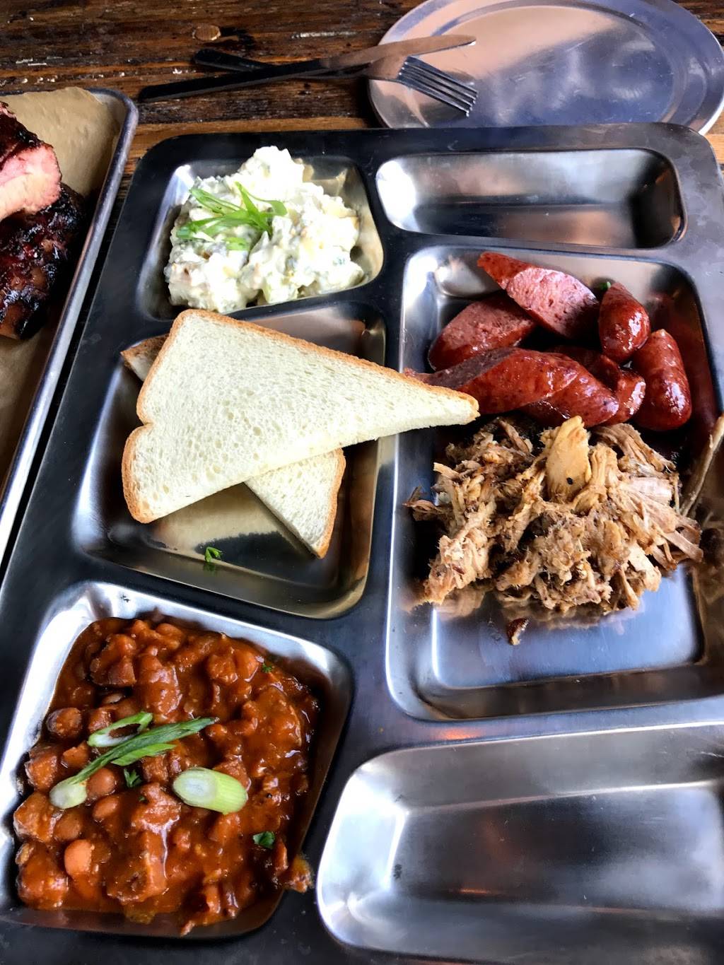 The Smoking Boar | restaurant | 2925 W Britton Rd, Oklahoma City, OK 73120, USA | 4052426050 OR +1 405-242-6050