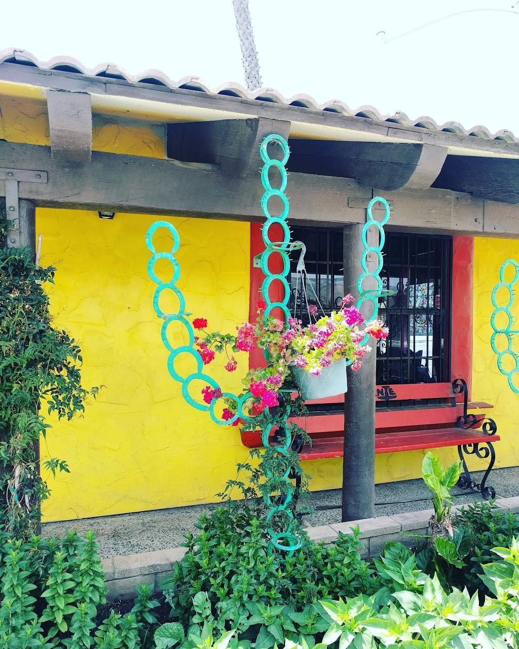 La Fuente Restaurant | restaurant | 101 Oak St, Soledad, CA 93960, USA | 8316783130 OR +1 831-678-3130