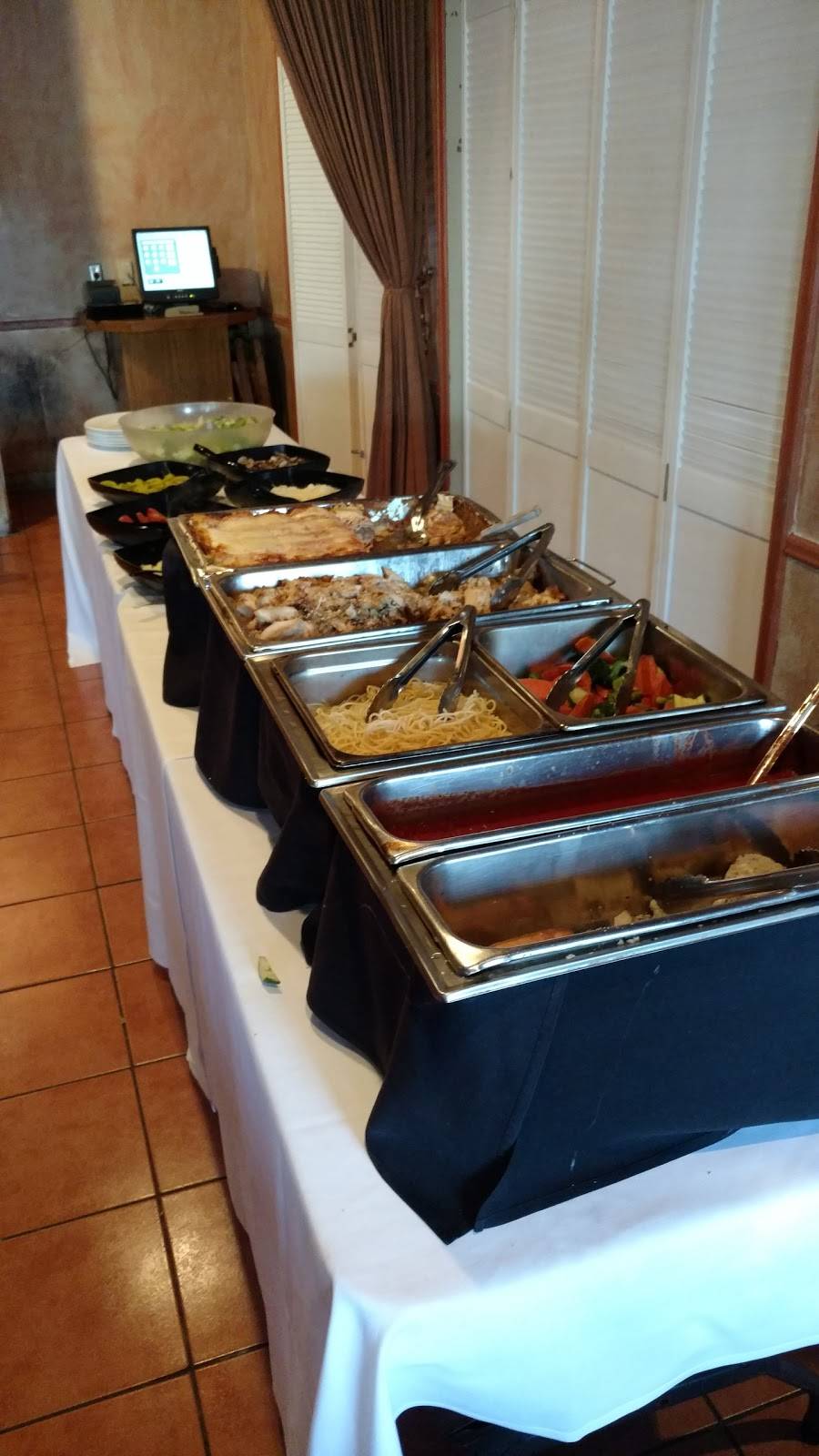 Salernos Restaurant and Bar | restaurant | 2250 FM407 Suite 130, Highland Village, TX 75077, USA | 9725399534 OR +1 972-539-9534