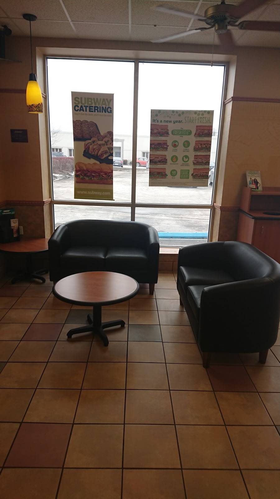 Subway | restaurant | 48 Monongahela Ave, Glassport, PA 15045, USA | 4128965372 OR +1 412-896-5372