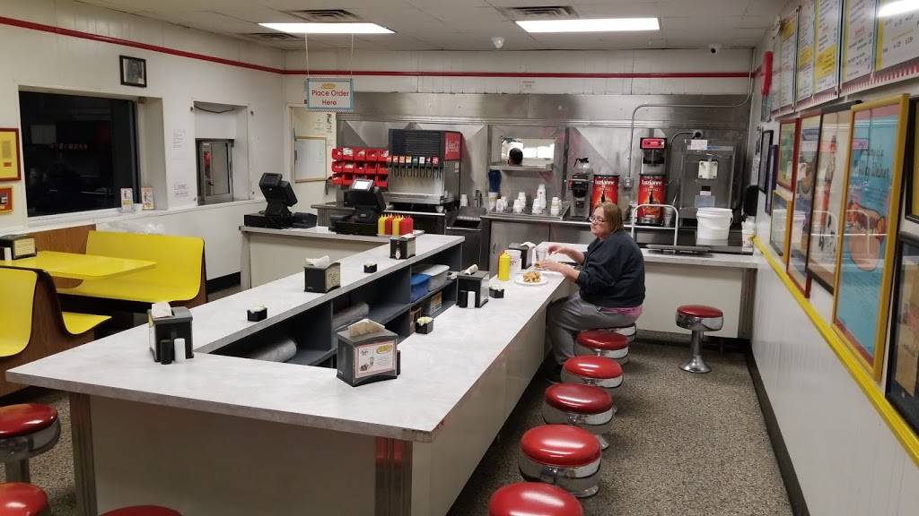 Nu-Way Weiners | restaurant | 1762 Watson Blvd, Warner Robins, GA 31093, USA | 4789294941 OR +1 478-929-4941