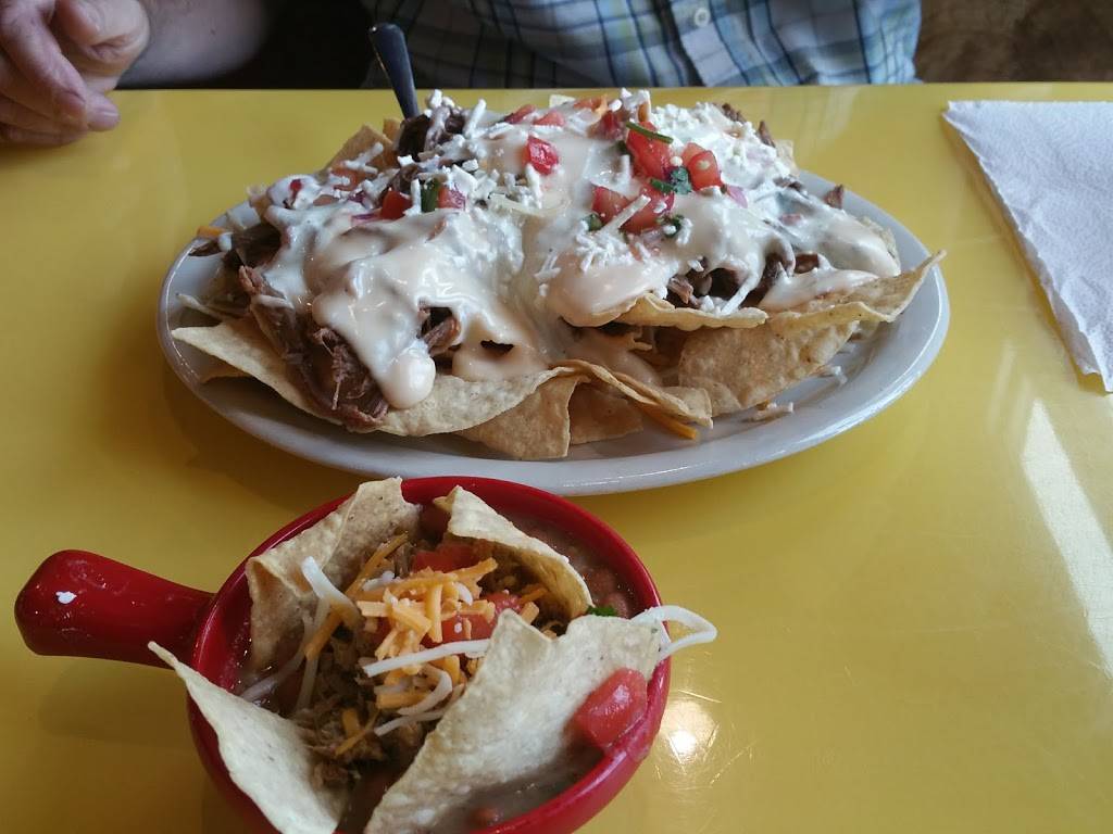 Fuzzys Taco Shop | restaurant | 4365 Centerplace Dr #100, Greeley, CO 80634, USA | 9703393663 OR +1 970-339-3663