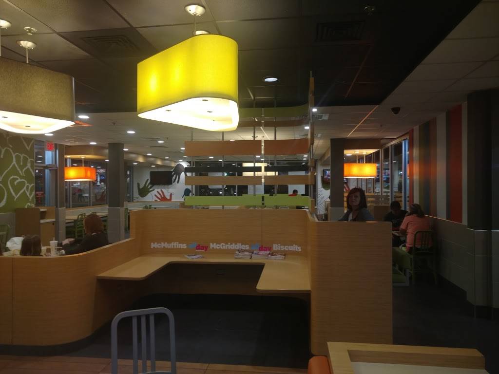 McDonalds | cafe | 31707 LA-16, Denham Springs, LA 70726, USA | 2257914002 OR +1 225-791-4002