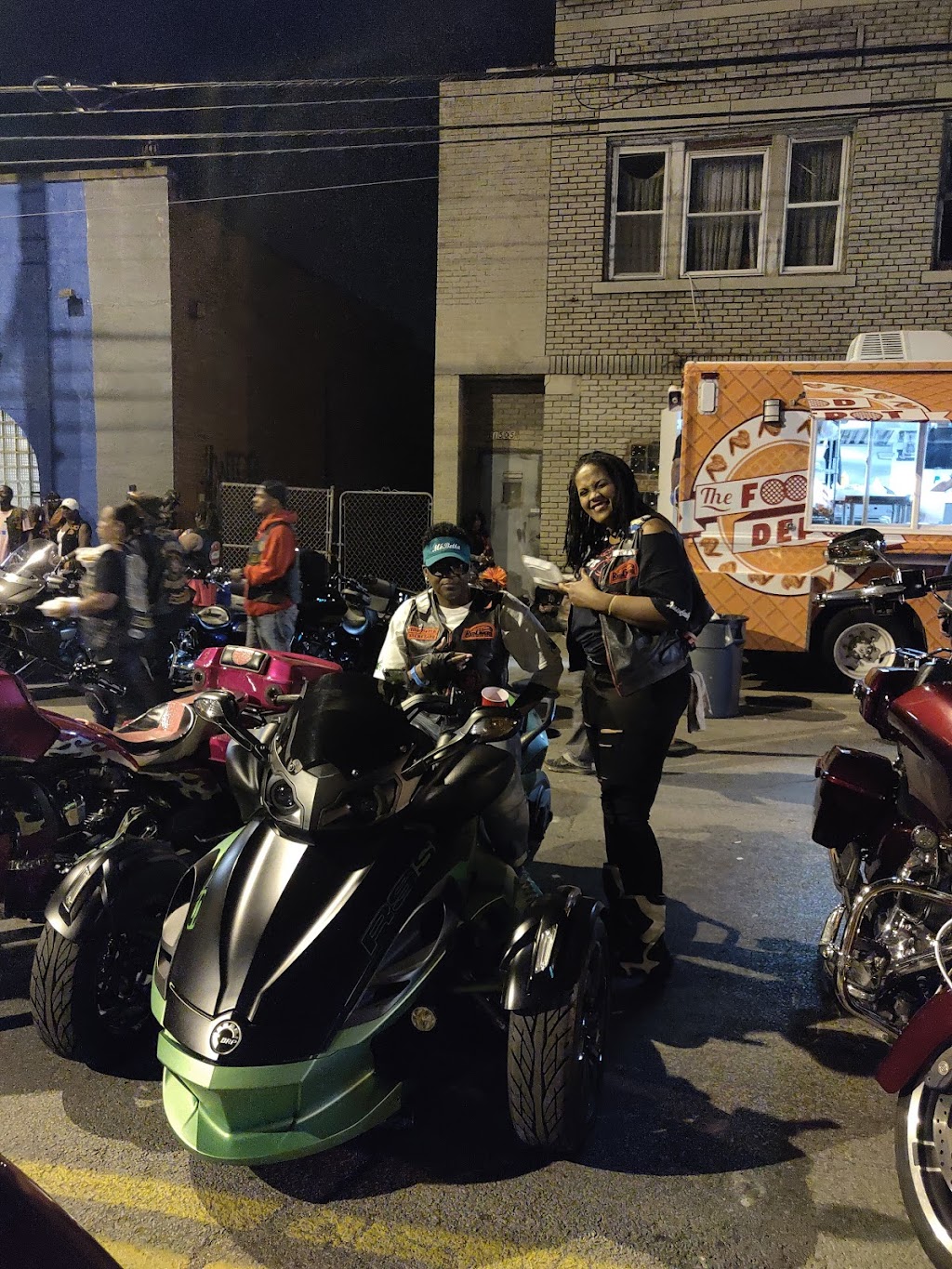 Mystic Knights MC | restaurant | 11409 Miles Ave, Cleveland, OH 44105, USA | 2166411525 OR +1 216-641-1525