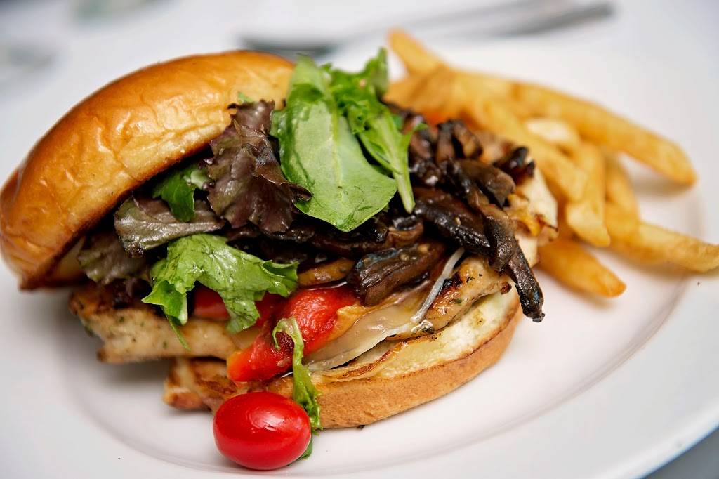 The Boulder Grill | restaurant | 17 W 7th St, Tulsa, OK 74119, USA | 9185855898 OR +1 918-585-5898