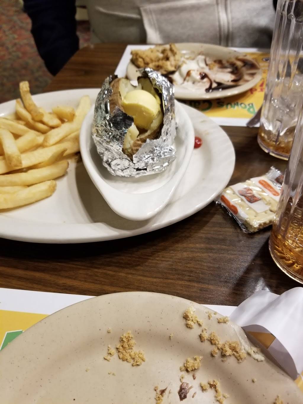 Hosss Steak & Sea House | restaurant | 1450 N Atherton St, State College, PA 16803, USA | 8142344009 OR +1 814-234-4009