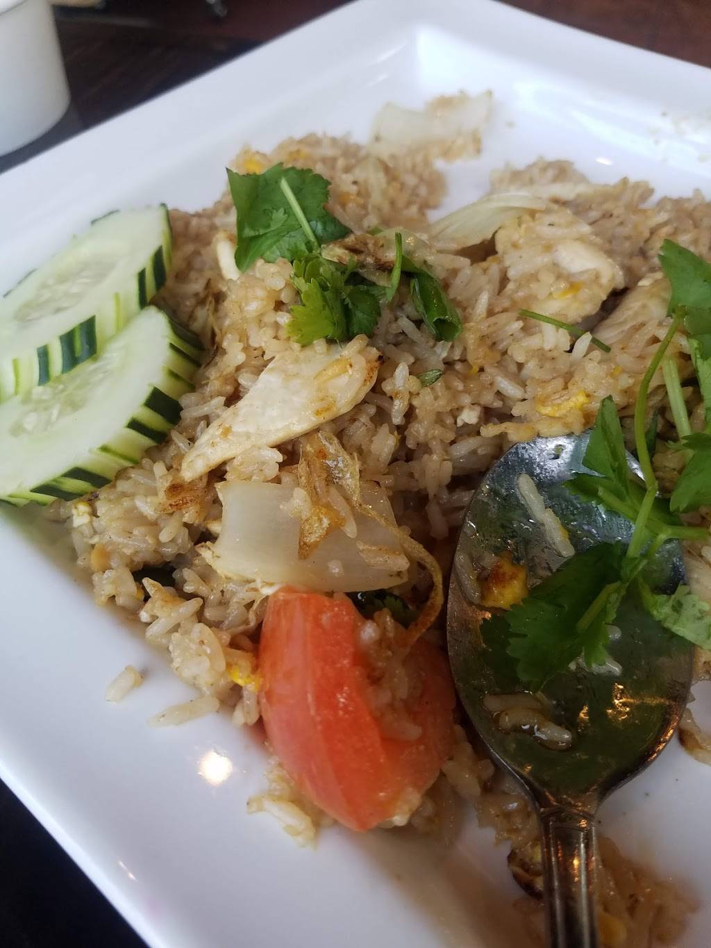 R Thai Cuisine | restaurant | 25685 Redlands Blvd ste b, Loma Linda, CA 92354, USA | 9097961515 OR +1 909-796-1515