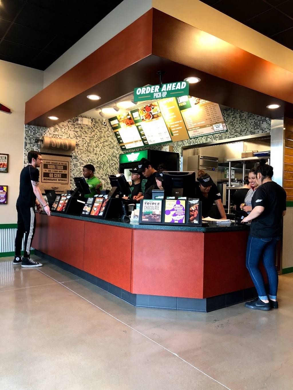 Wingstop | restaurant | 17150 Brookhurst St, Fountain Valley, CA 92708, USA | 7143772683 OR +1 714-377-2683