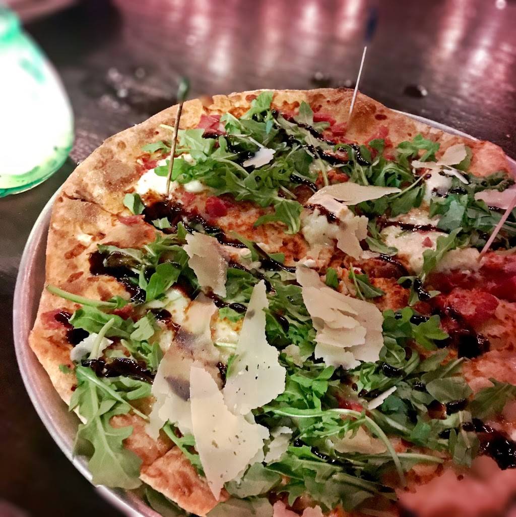 Flying Saucer Draught Emporium | restaurant | 1400 N Germantown Pkwy Suite 114, Cordova, TN 38016, USA | 9017555530 OR +1 901-755-5530