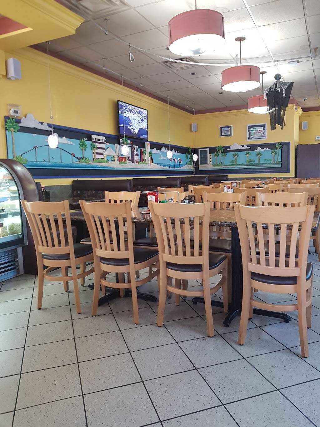 Gondolier Pizza | restaurant | 674 S Gulfview Blvd, Clearwater, FL 33767, USA | 7274413353 OR +1 727-441-3353