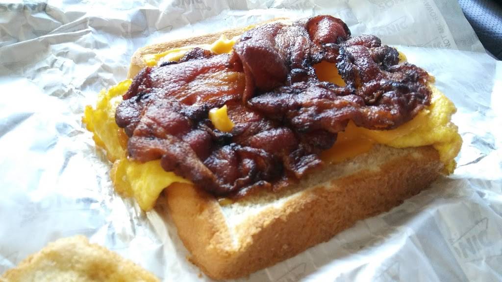 Sonic Drive-In | restaurant | 4949 E 71st St, Tulsa, OK 74136, USA | 9184923663 OR +1 918-492-3663