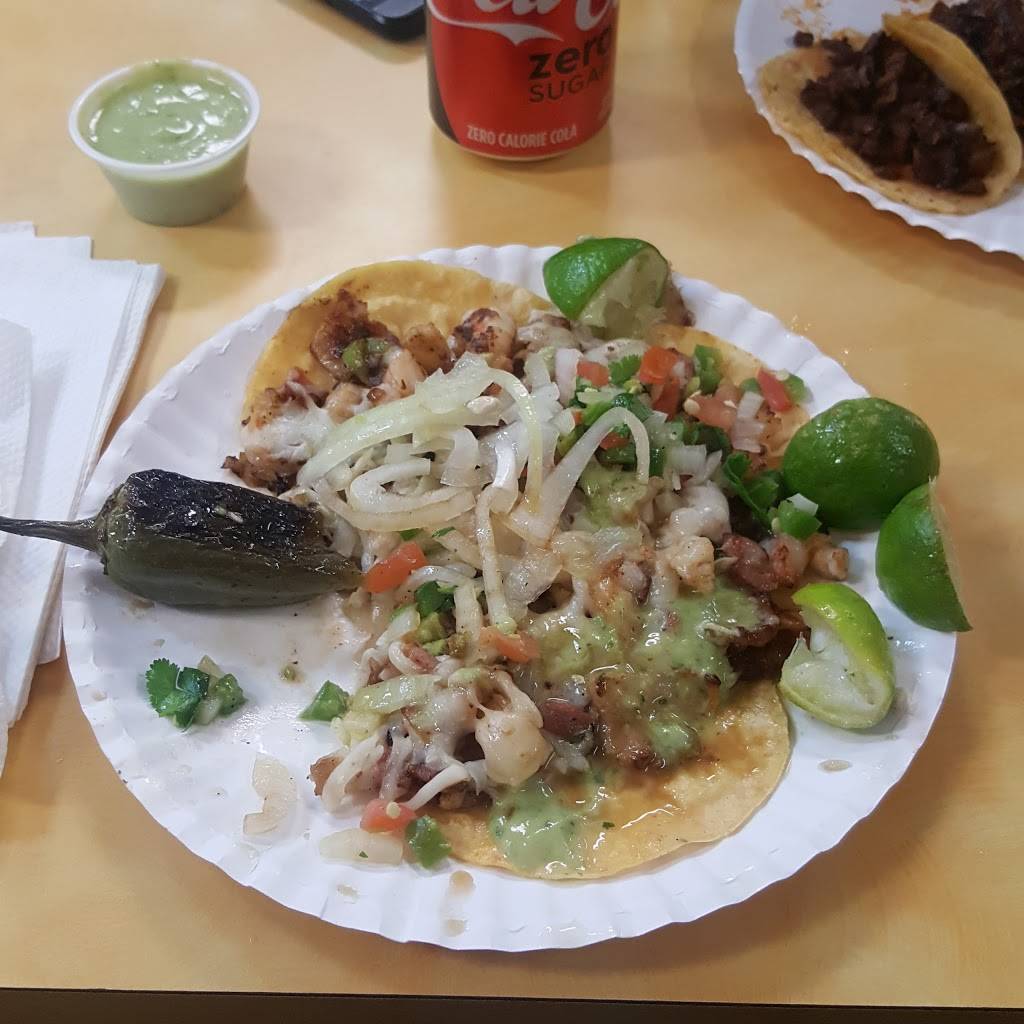 Tacos Don Cuco Dyer | restaurant | 9581 Dyer St, El Paso, TX 79924, USA | 9155004164 OR +1 915-500-4164