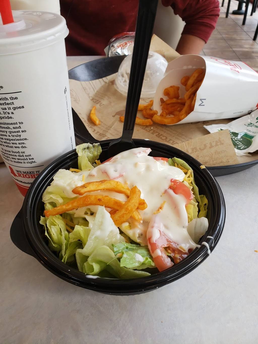 Arbys | restaurant | 5235 Detroit Rd, Sheffield, OH 44054, USA | 4409343075 OR +1 440-934-3075