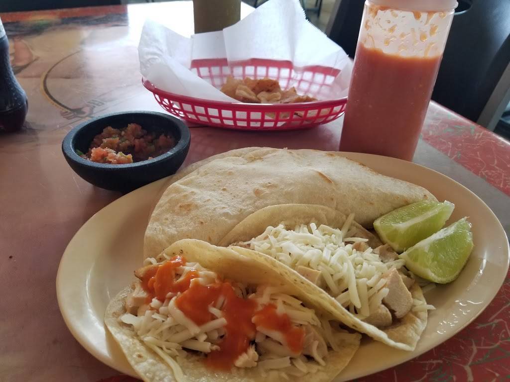 El Pollo Cachuchon | restaurant | 2820 W Loop 281, Longview, TX 75602, USA | 9032974500 OR +1 903-297-4500