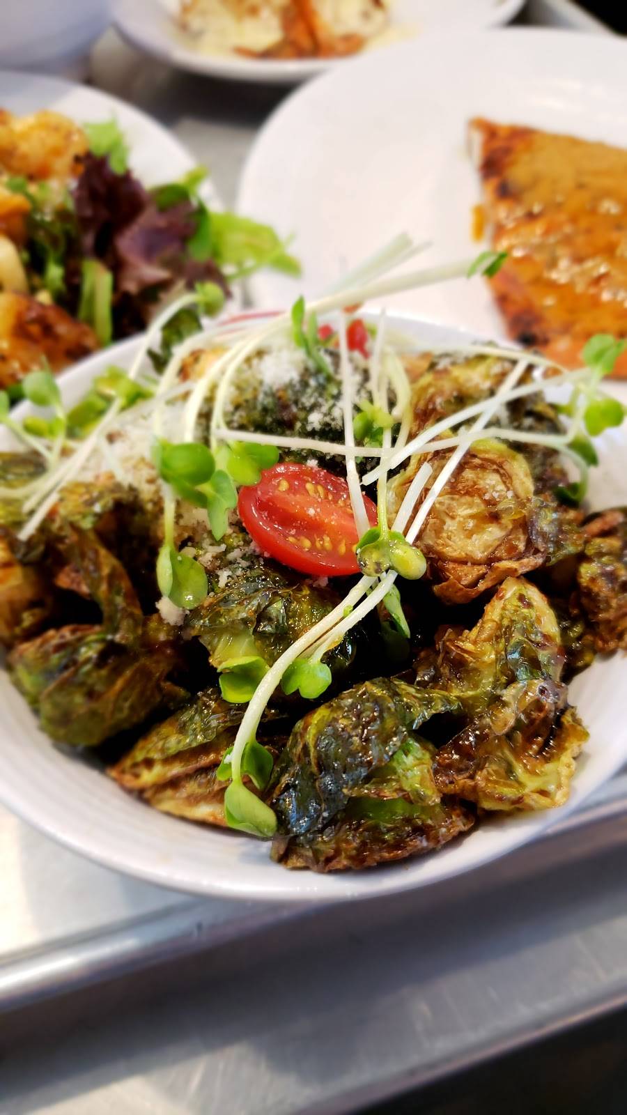 California Fish Grill | restaurant | 10569 Valley View St, Cypress, CA 90630, USA | 7142520001 OR +1 714-252-0001