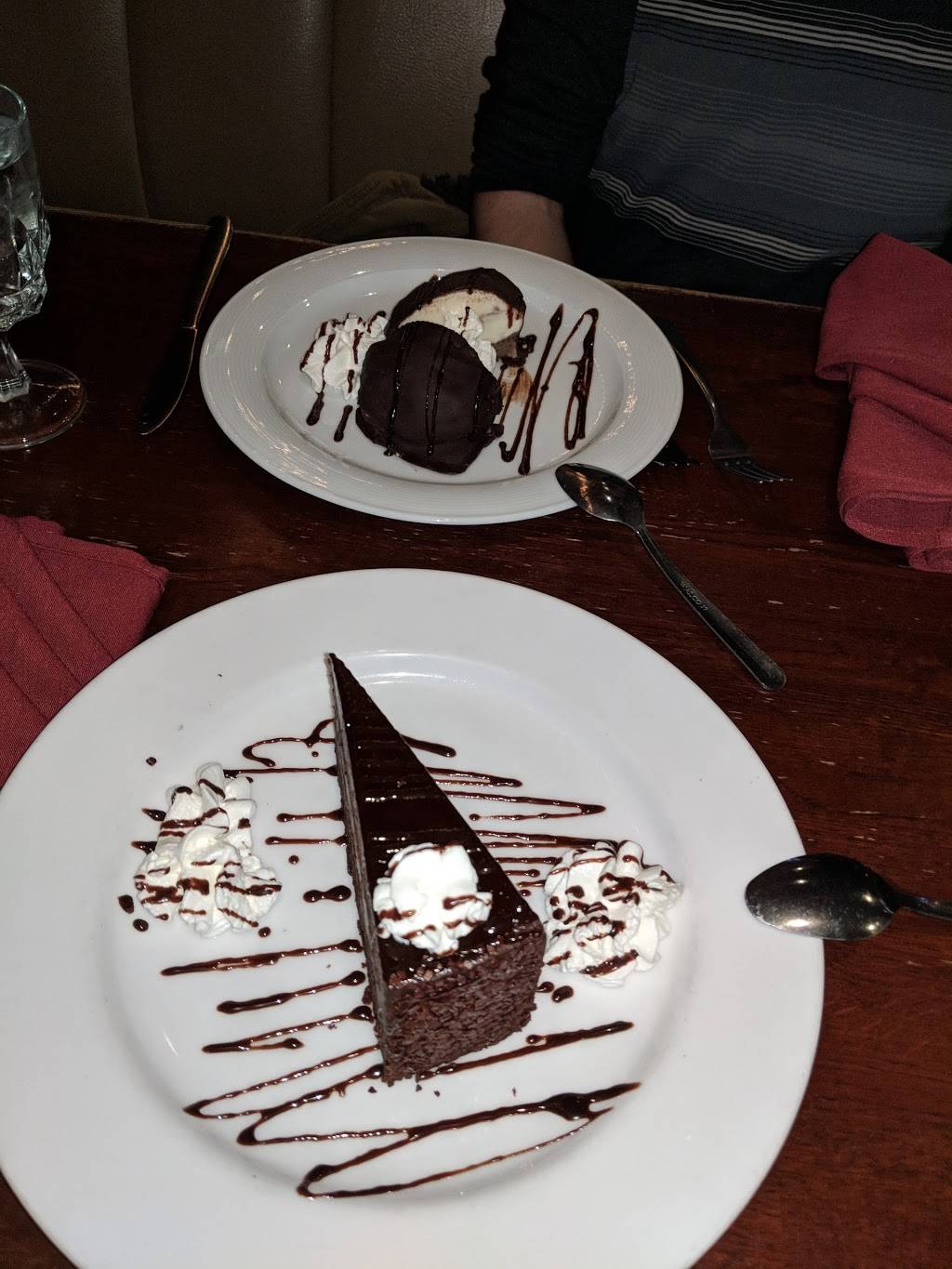 Italian Cafe | cafe | 7161 Lee Hwy, Falls Church, VA 22046, USA | 7032411829 OR +1 703-241-1829