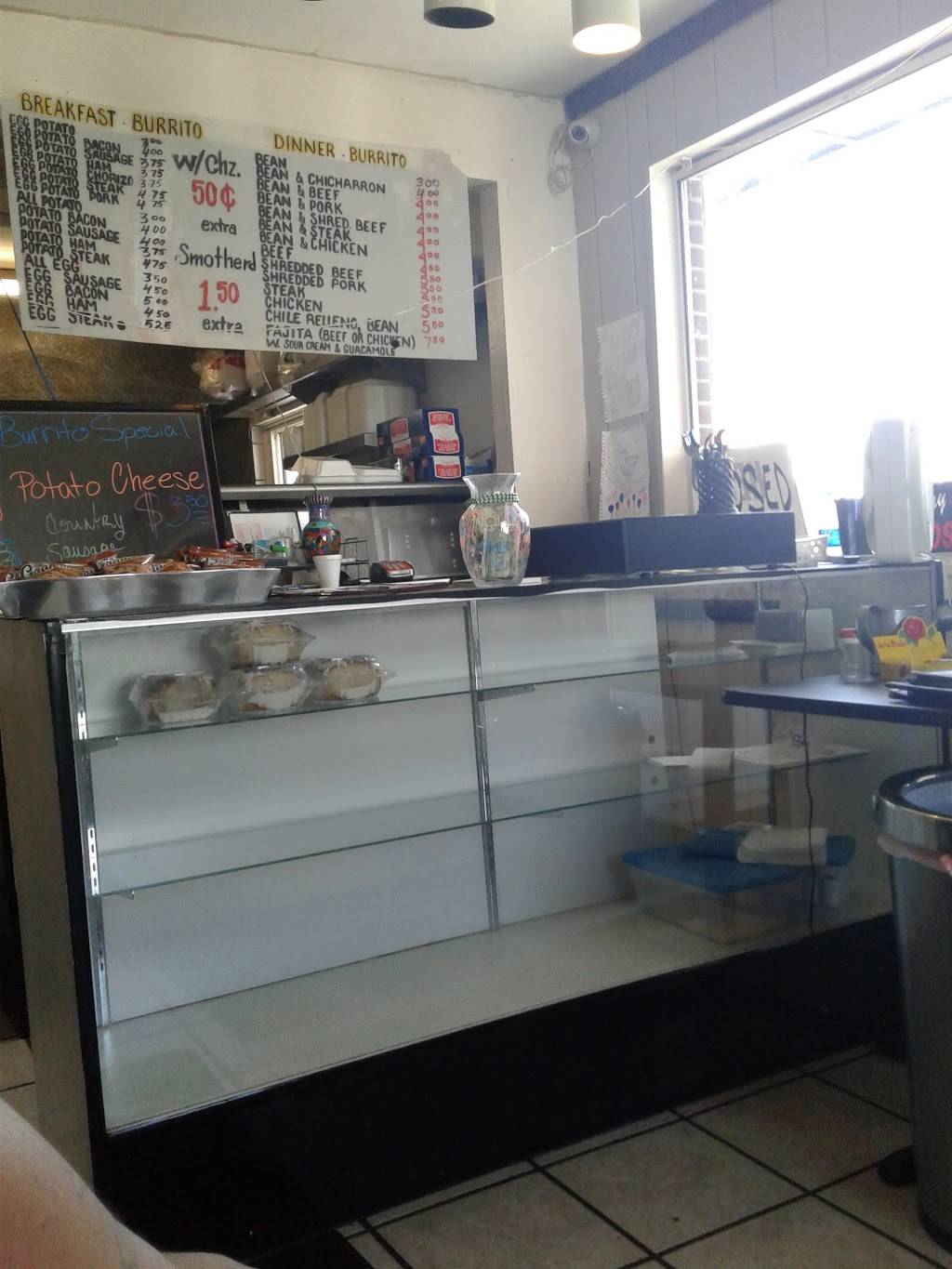 Mercedes Mexican Restaurant | restaurant | 6940 N Pecos St #7004, Denver, CO 80221, USA | 3036500354 OR +1 303-650-0354