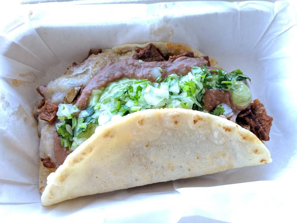 Mami Chelis | restaurant | 989 El Camino Real #2, Menlo Park, CA 94025, USA | 6505210636 OR +1 650-521-0636