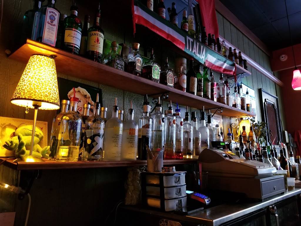 Robertos | restaurant | 103 W Federal St, Youngstown, OH 44503, USA | 3307433000 OR +1 330-743-3000