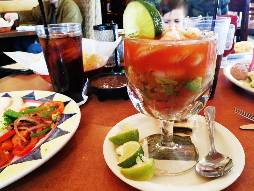 Joses Blue Sombrero | restaurant | 20371 W Bluemound Rd, Brookfield, WI 53045, USA | 2624326667 OR +1 262-432-6667