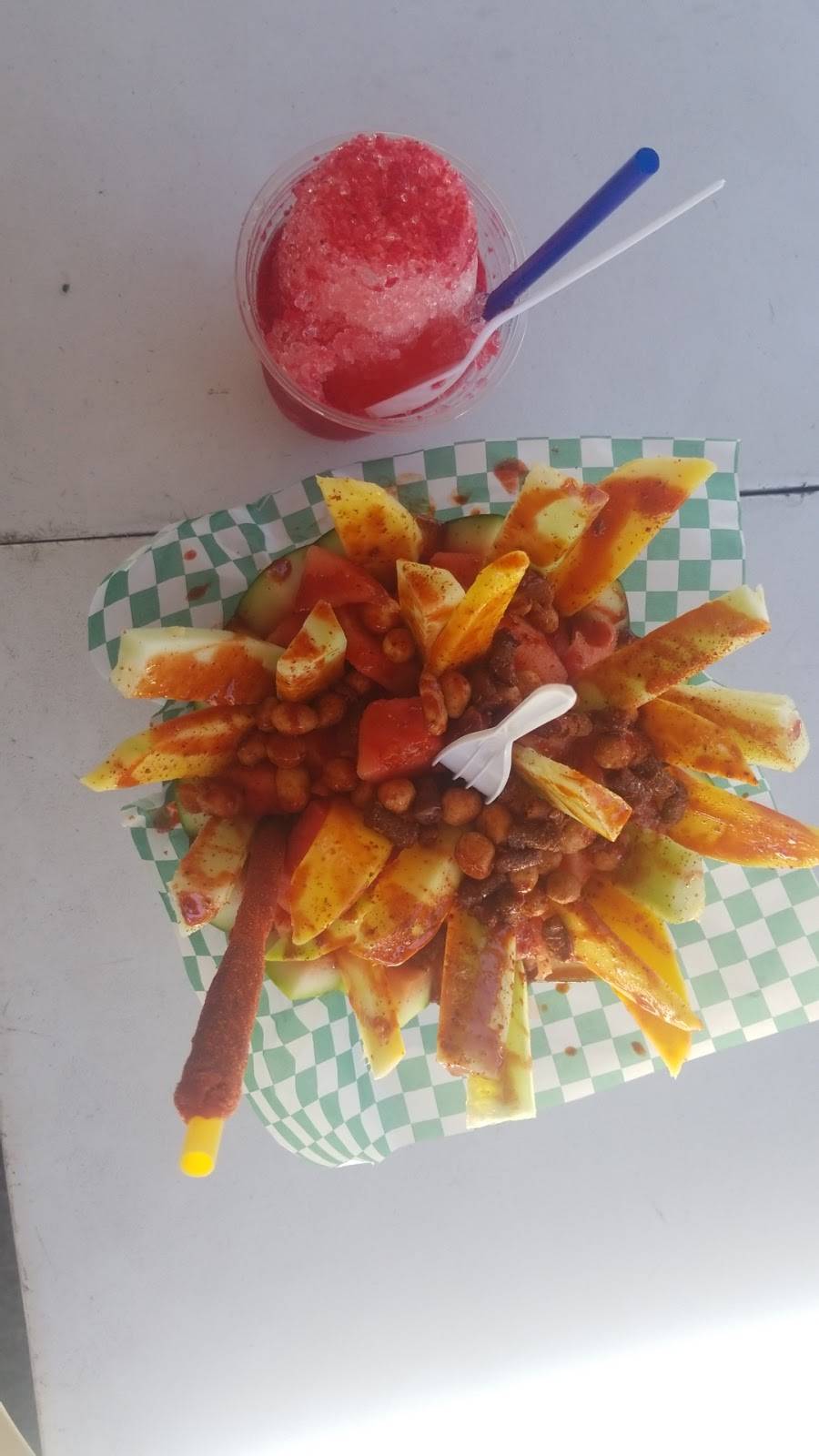 Botanas El Paraiso | restaurant | 1301-1399 NE Adams St, McMinnville, OR 97128, USA | 5412790362 OR +1 541-279-0362