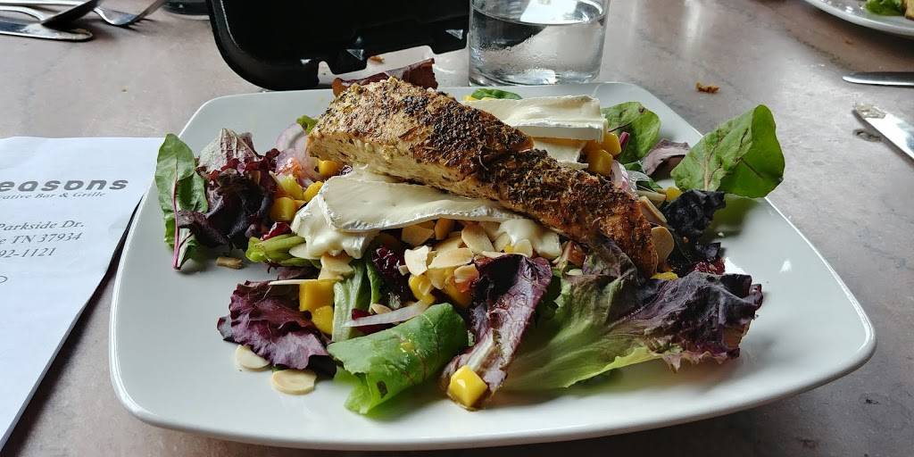 Seasons Innovative Bar & Grille | restaurant | 11605 Parkside Dr, Knoxville, TN 37934, USA | 8653921121 OR +1 865-392-1121