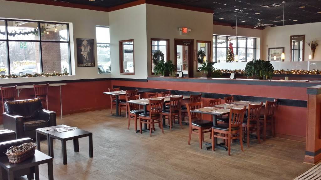 Lucias | restaurant | 20789 Great Falls Plaza, Potomac Falls, VA 20165, USA | 7034444900 OR +1 703-444-4900