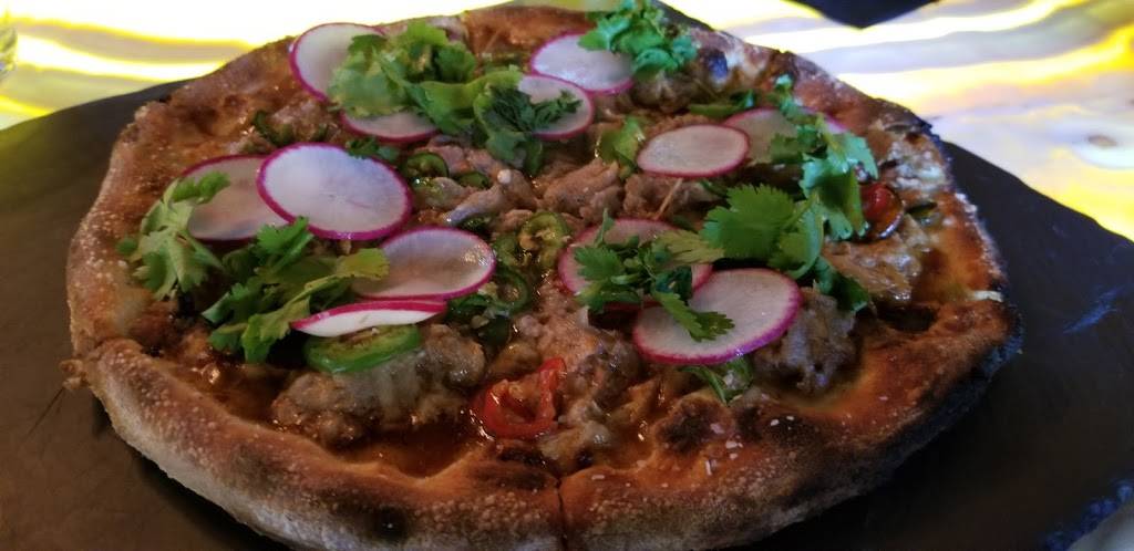 Ember | restaurant | 70 Retreat Village, St Simons, GA 31522, USA | 9124349384 OR +1 912-434-9384