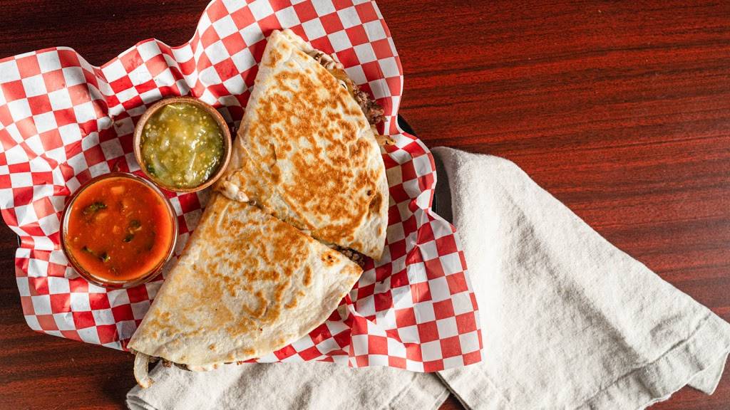 Hippos Mexican Burgers and More | restaurant | 3700 W 144th Ave, Broomfield, CO 80023, USA | 7204288427 OR +1 720-428-8427