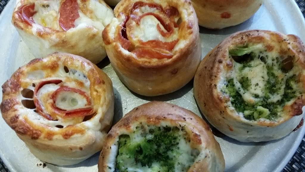 Francesco’s | restaurant | 209 Walt Whitman Rd, Huntington Station, NY 11746, USA | 6312713234 OR +1 631-271-3234