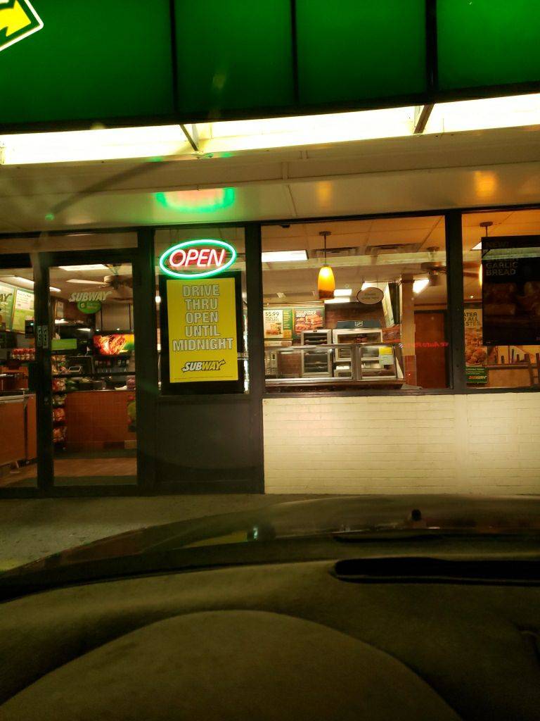 Subway | restaurant | 8930 N 7th St, Phoenix, AZ 85020, USA | 6023711446 OR +1 602-371-1446