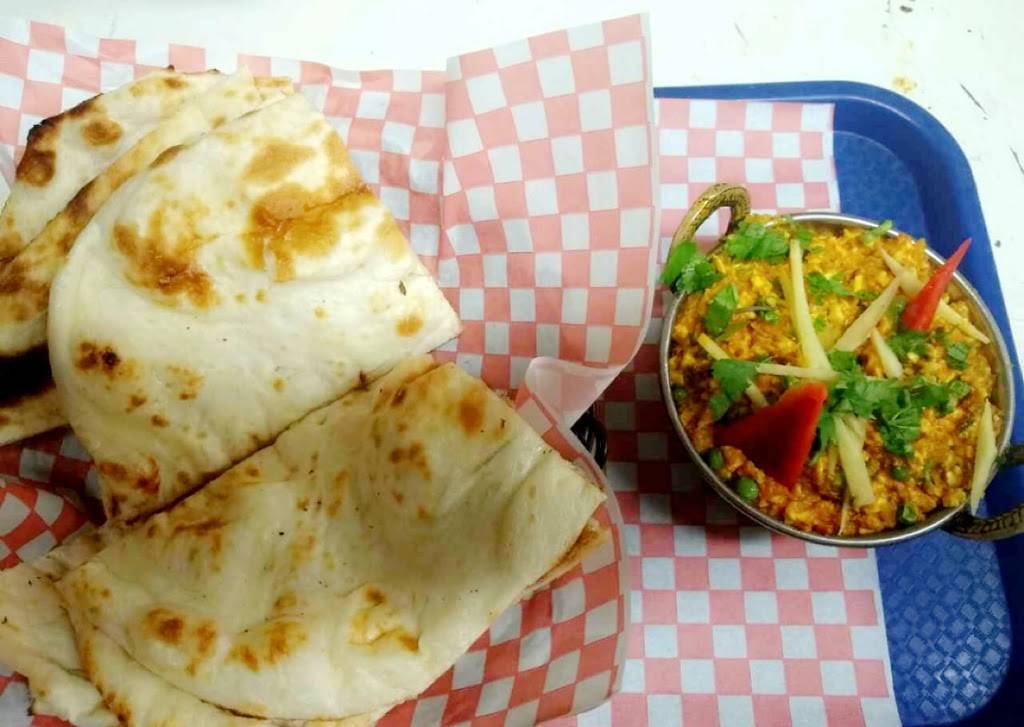 Lallys Sweets & Tandoori Restaurant | restaurant | 499 Ray Lawson Blvd, Brampton, ON L6Y 4E6, Canada | 9054506464 OR +1 905-450-6464