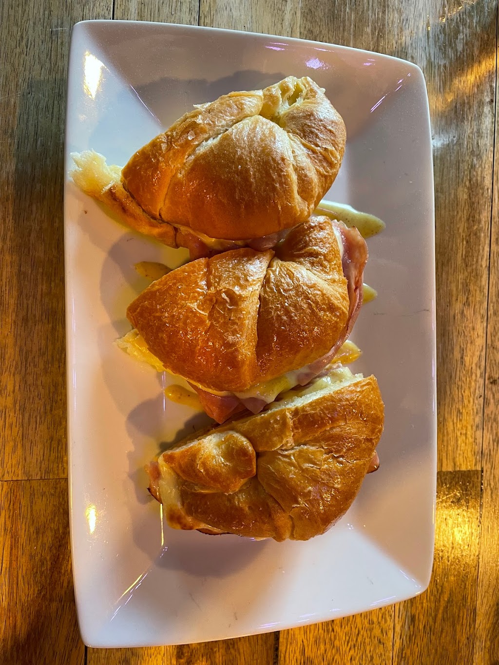 Frothy Beard Off World Brewery and Taproom | restaurant | 117 S Main St, Summerville, SC 29483, USA | 8432855520 OR +1 843-285-5520