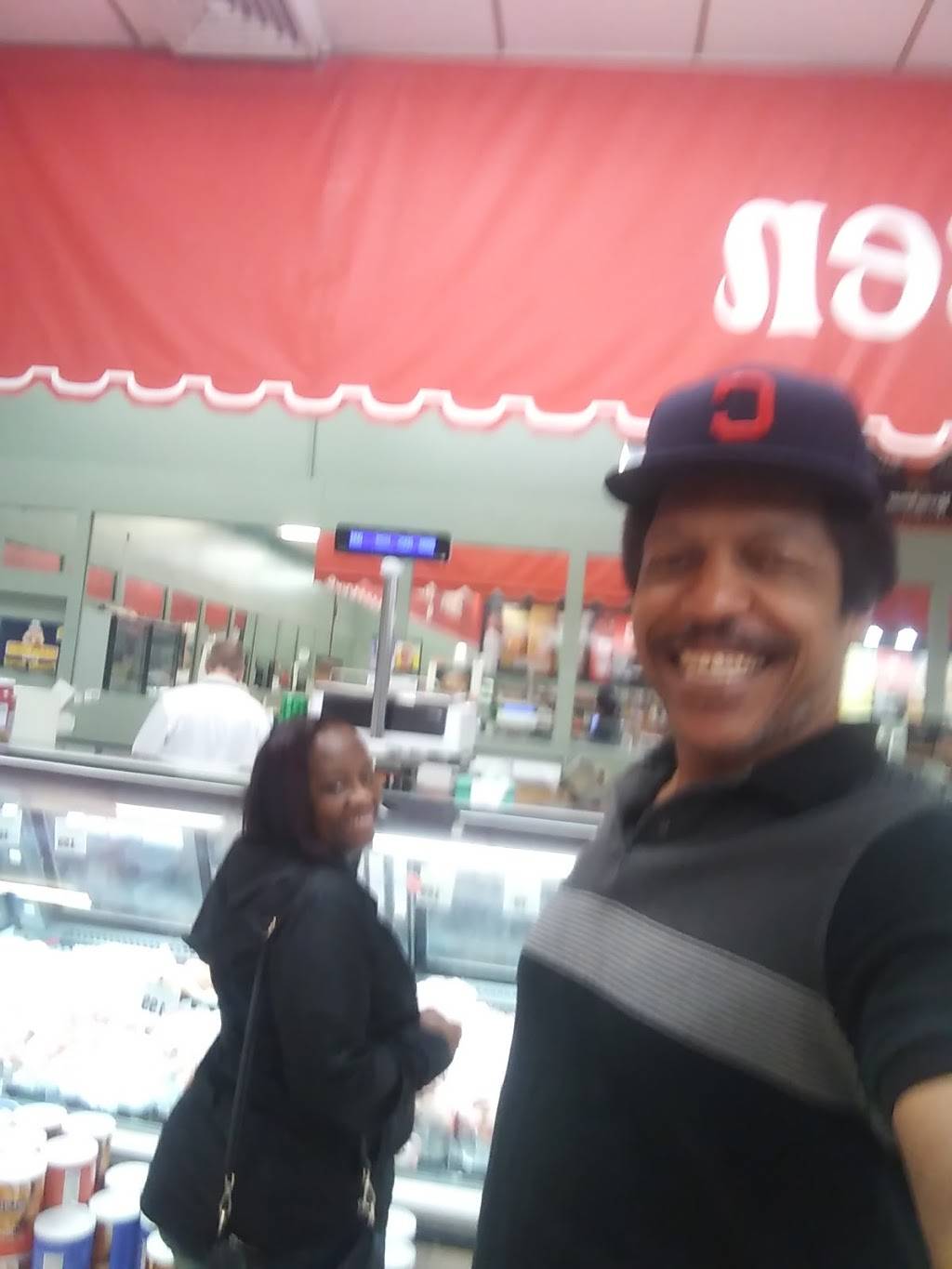 Motown Fish & Shrimp | meal takeaway | 36529 S Gratiot Ave, Clinton Twp, MI 48035, USA | 5867901010 OR +1 586-790-1010