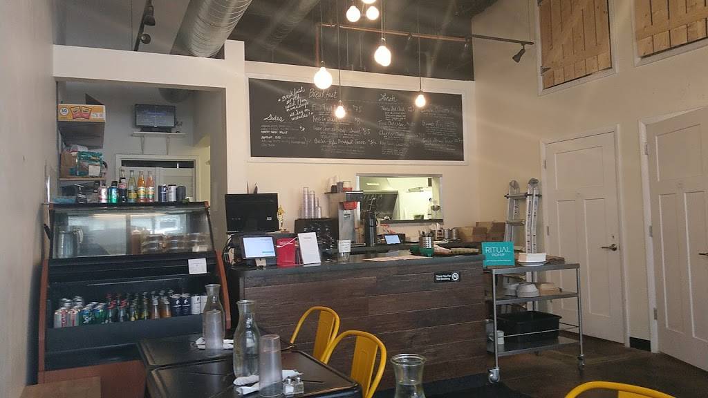 Texican | restaurant | 869 N Larrabee St, Chicago, IL 60610, USA | 3128775441 OR +1 312-877-5441