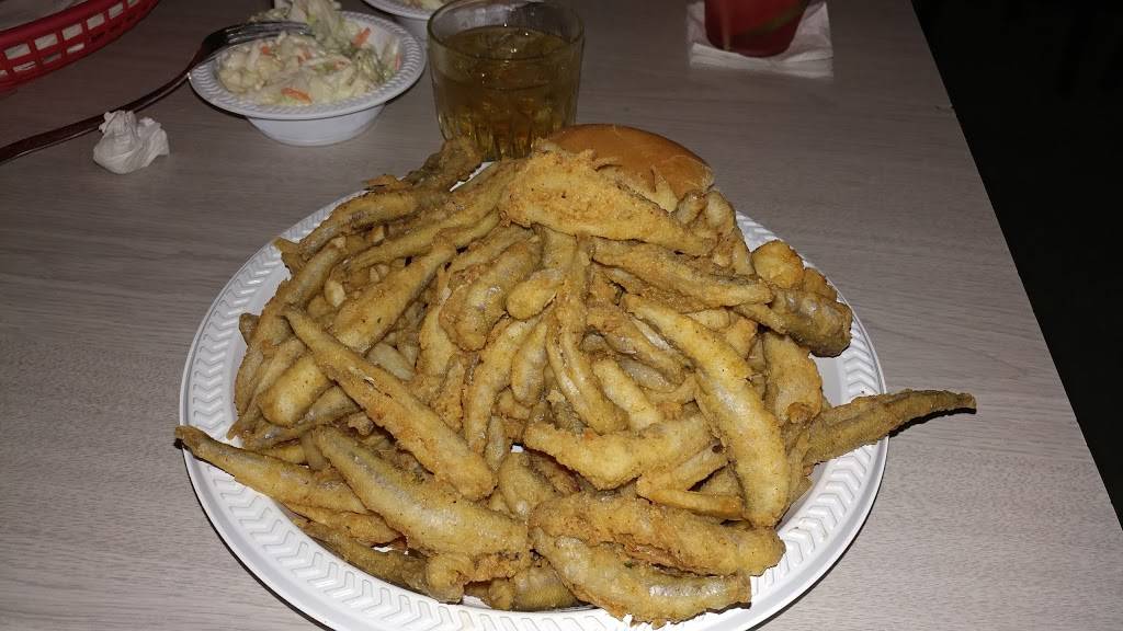 Silver Star Bar | restaurant | 10400 Sumpter Rd, Maybee, MI 48159, USA | 7345873156 OR +1 734-587-3156